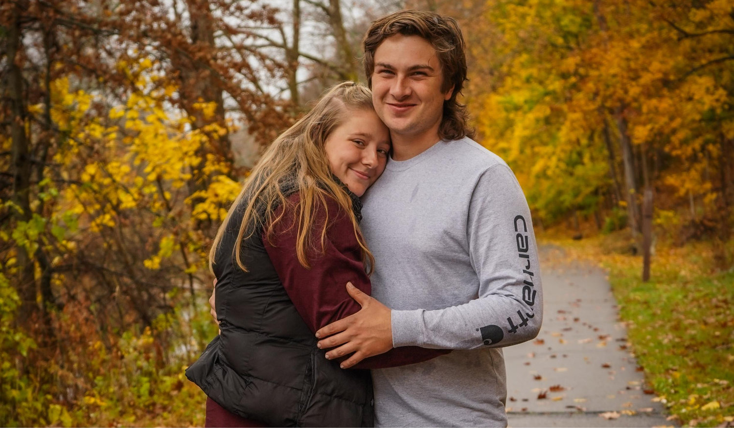The Wedding Website of Sierra Kapusta and Wyatt Hufnagle
