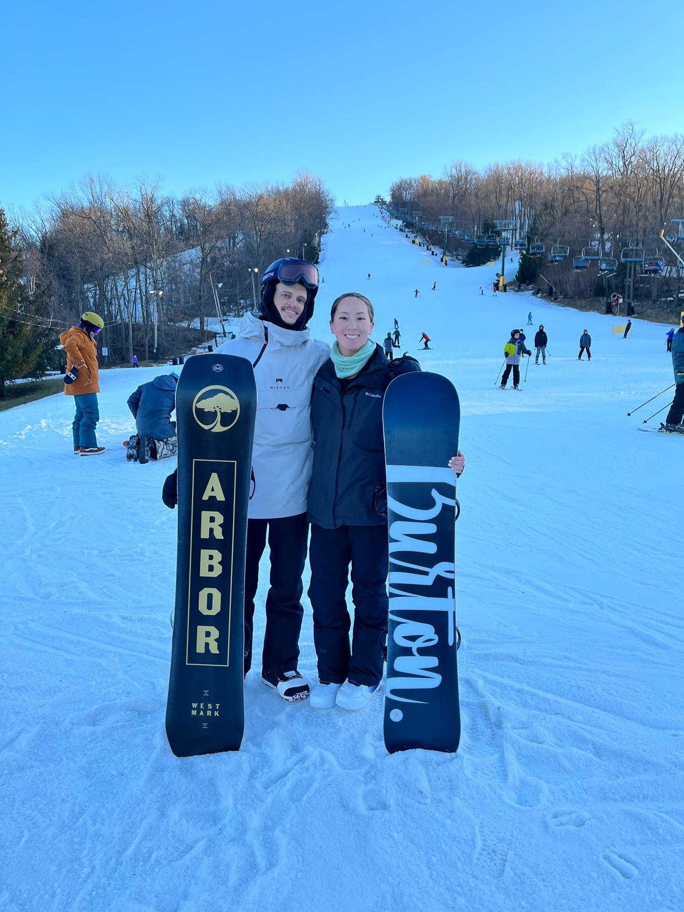 Snowboarding at Rountop Mountain