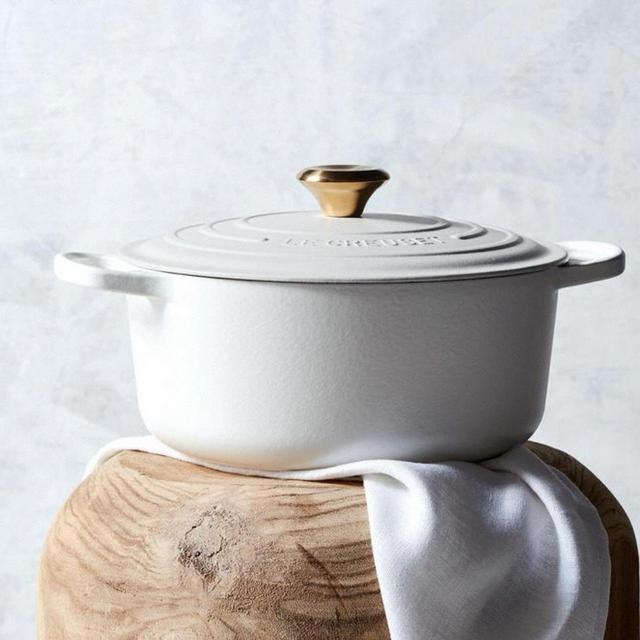 Le Creuset Signature Dutch Oven