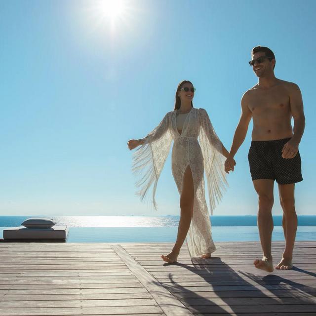 Honeymoon Couple’s Massage
