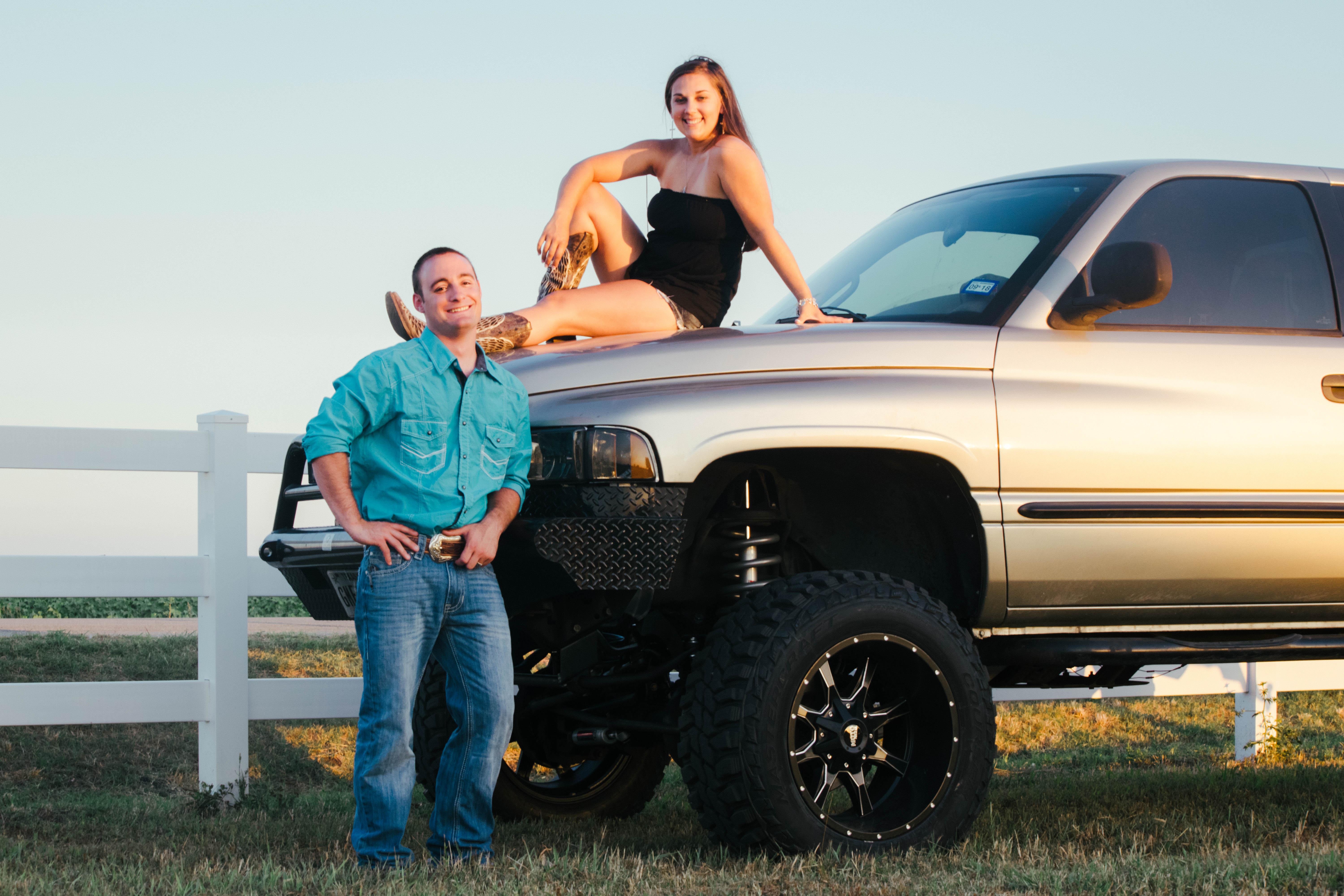 The Wedding Website of Megan Elkins and Caleb Mount