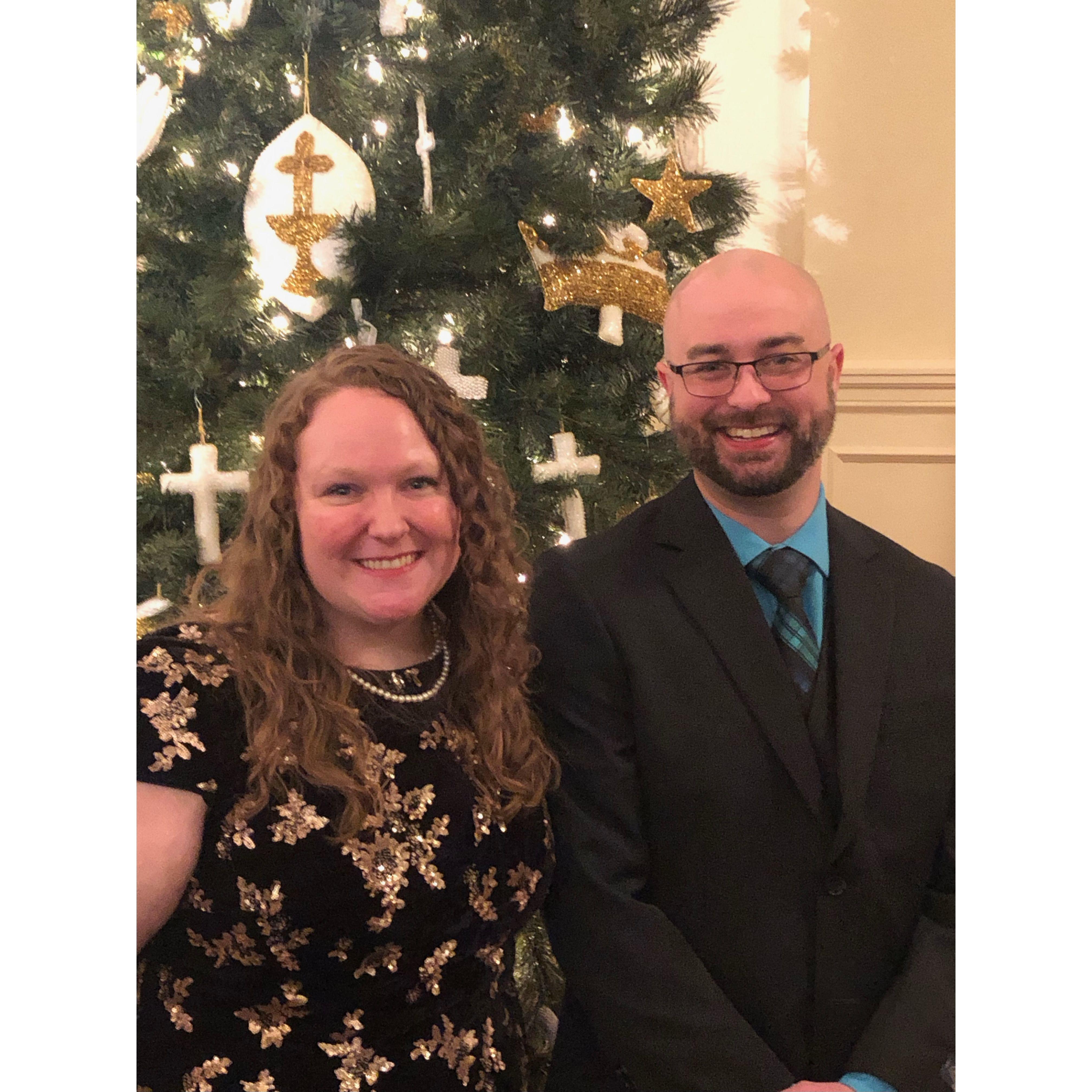 Christmas 2022 in front of the Chrismon tree at Noel.