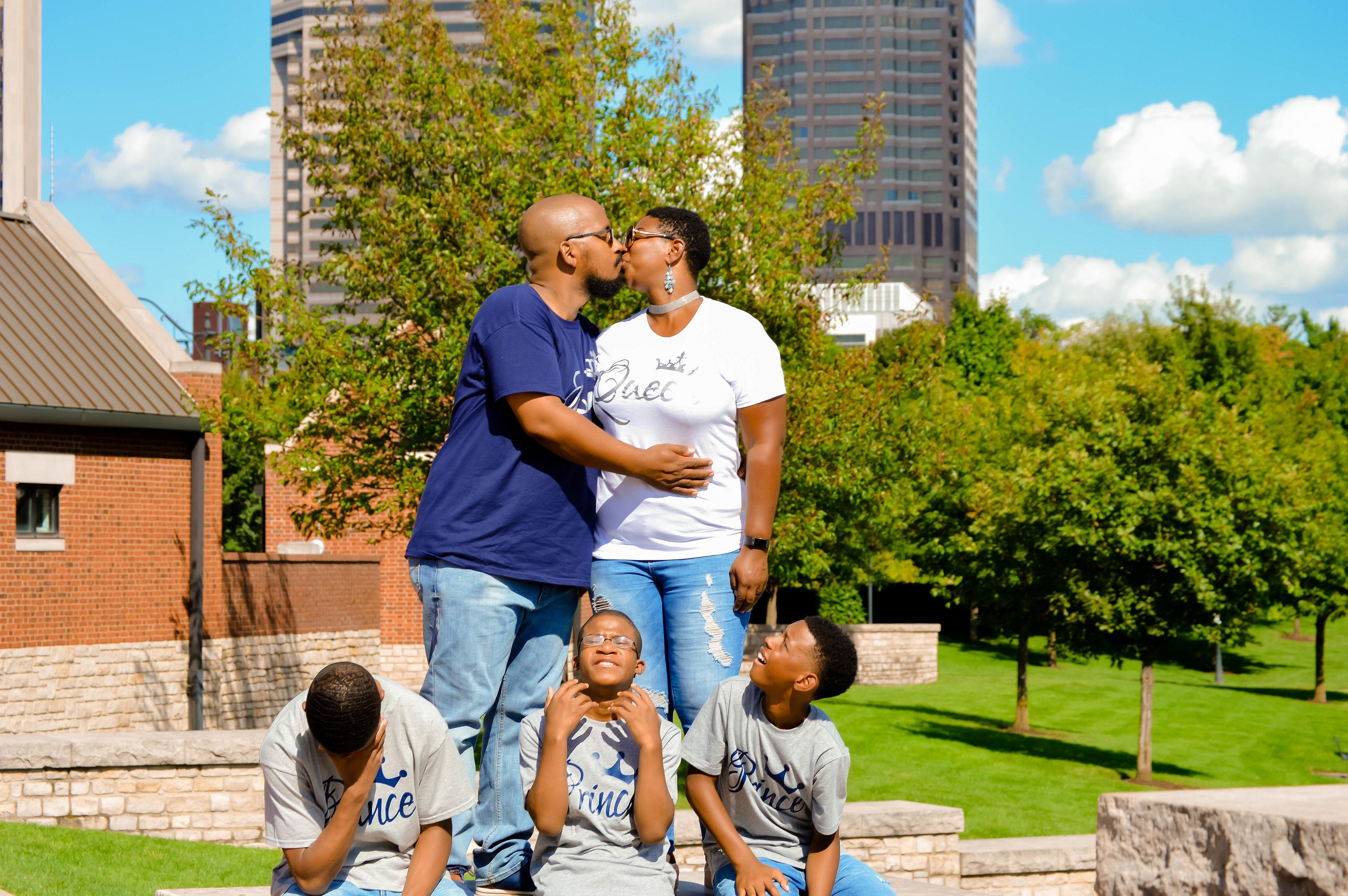 The Wedding Website of LaShawna Marshall and Steven Moy