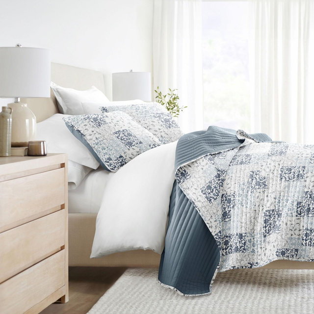 Luxury Lightweight Reversible Quilted Coverlet Set - Becky Cameron , Scrolled Patchwork / Dusk Blue, Full/Queen
