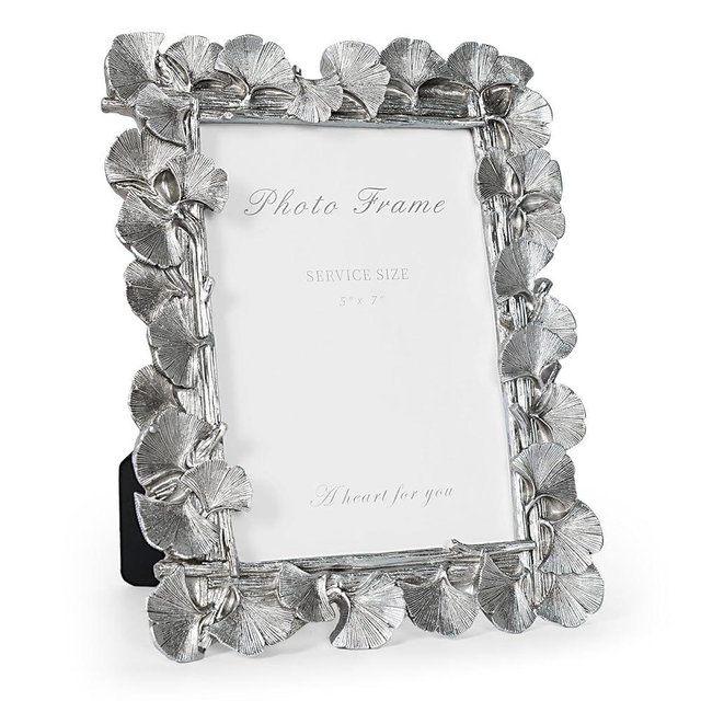 Cuspin Silver 5x7 Picture Frame, Vintage Silver Ornate Leaf Textured Hand-Crafted Resin Frames with Glass Front, Antique Photo Frame for Tabletop Display, Retro Design Home Decor