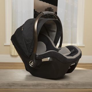 Kindred Peri™ 180° Rotating Infant Car Seat