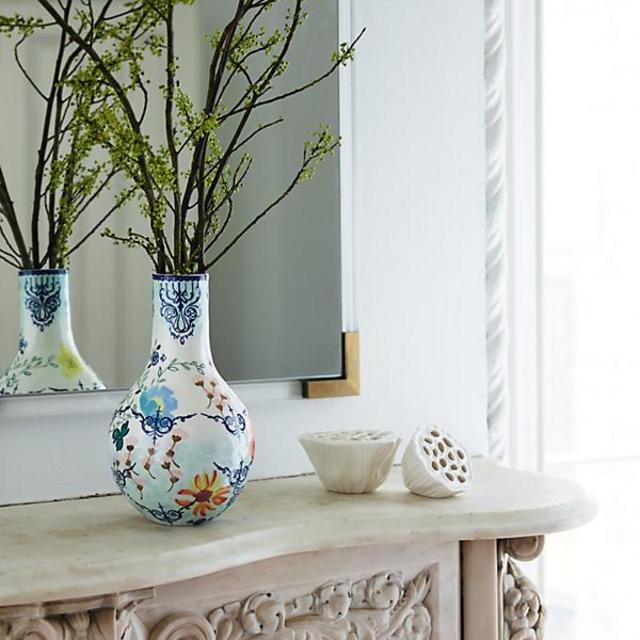 Pembroke Vase