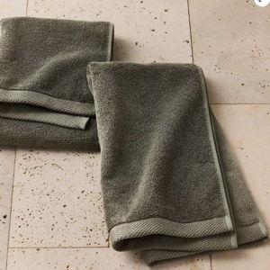 2pk Organic Hand Towel - Casaluna™ - Olive