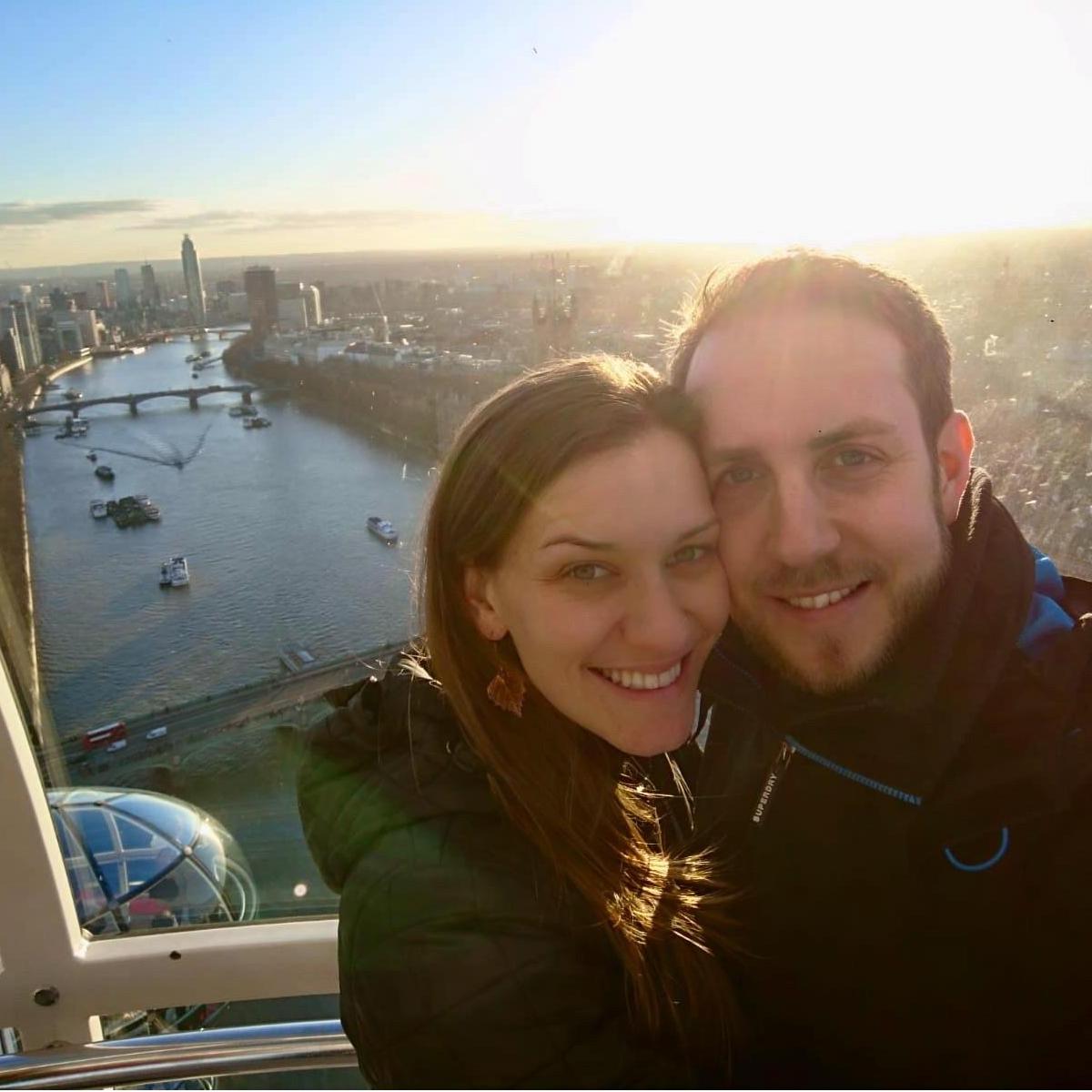 Kate's first trip to England was a last minute plan, and ended up being during a gorgeous sunny week! First trip on the London Eye together!