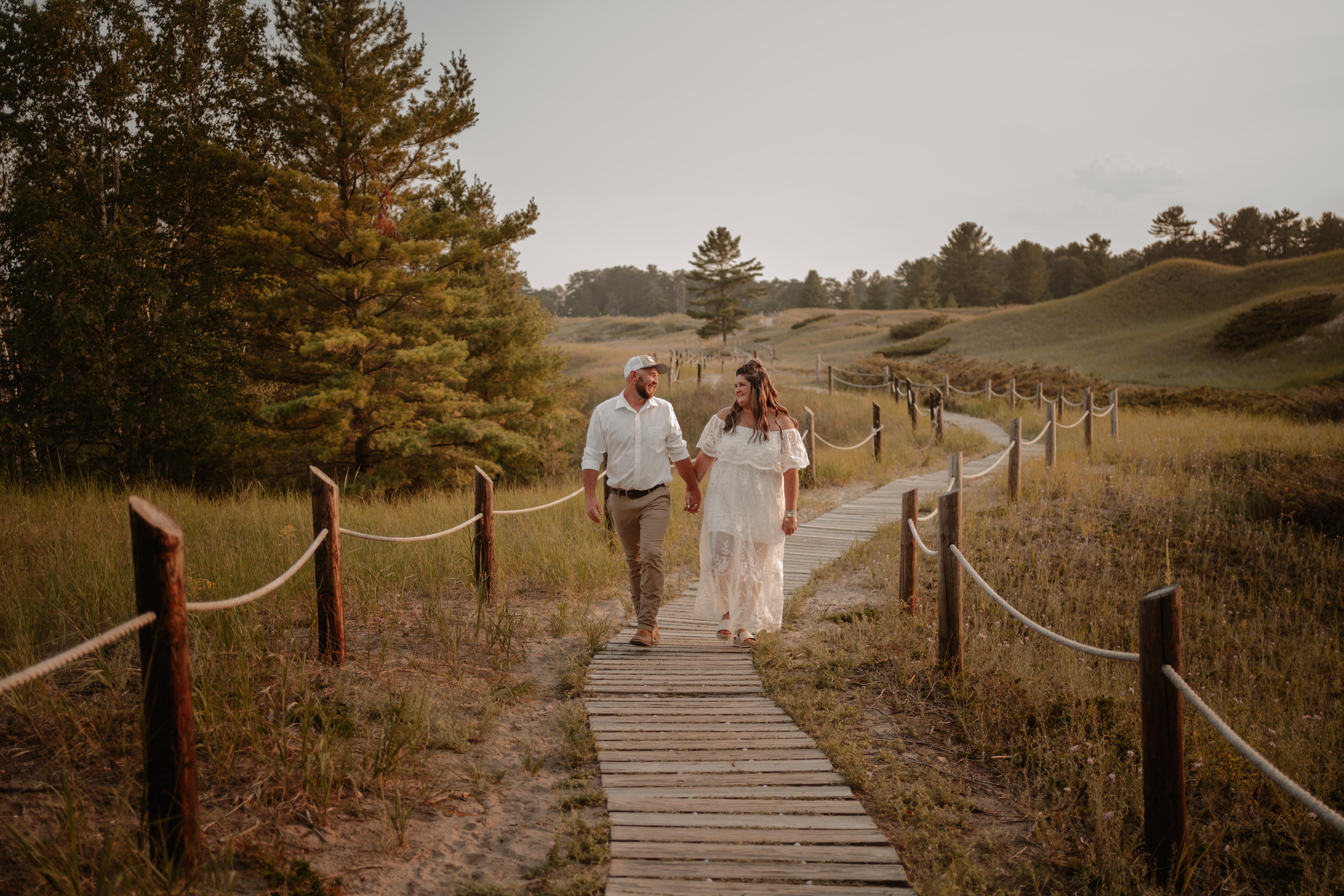 The Wedding Website of Madeline Pocian and Alexander Fretwell