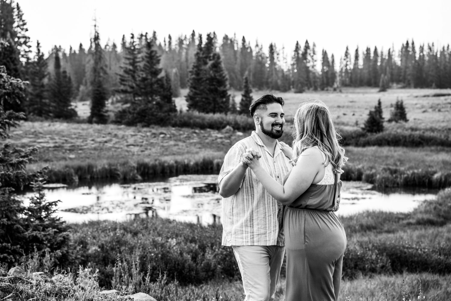 The Wedding Website of Shelby Leatherman and Oscar Gutierrez
