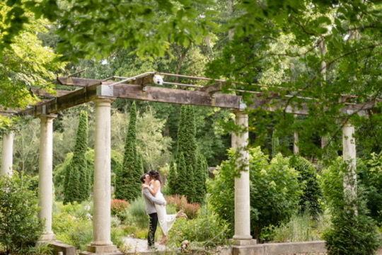 The Wedding Website of Emma Blythe and Grant Knoechel