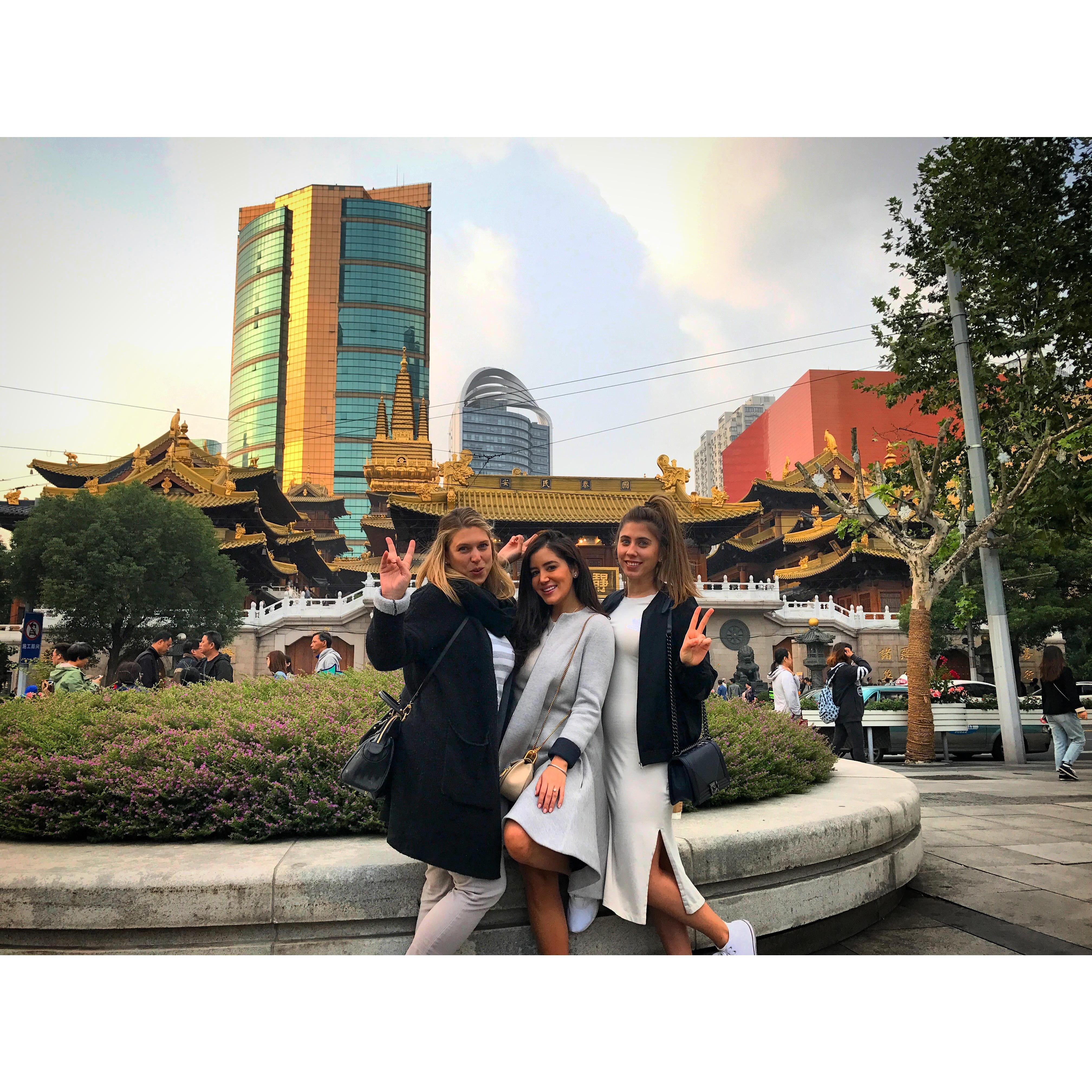 Jess with Bridesmaids Isabelle and Vicky in Shanghai