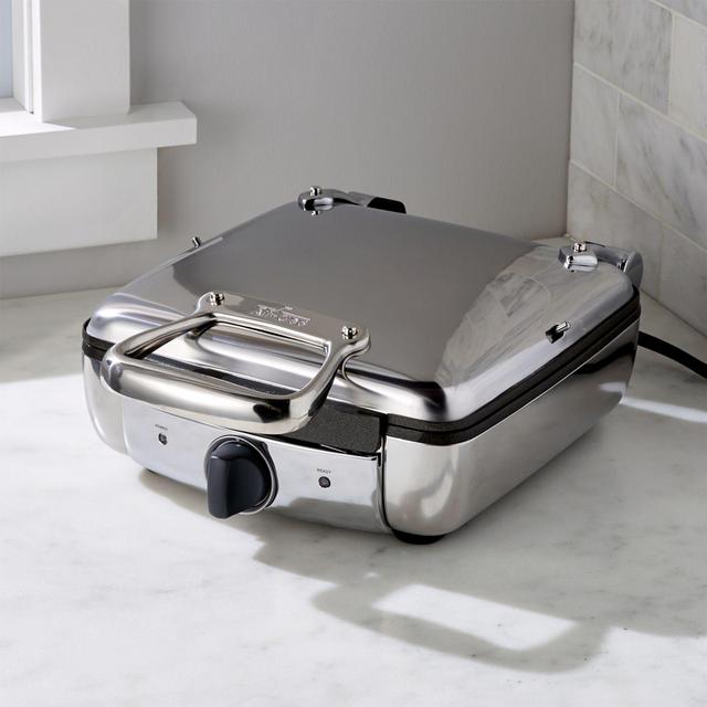 All-Clad ® 4-Slice Belgian Waffle Maker