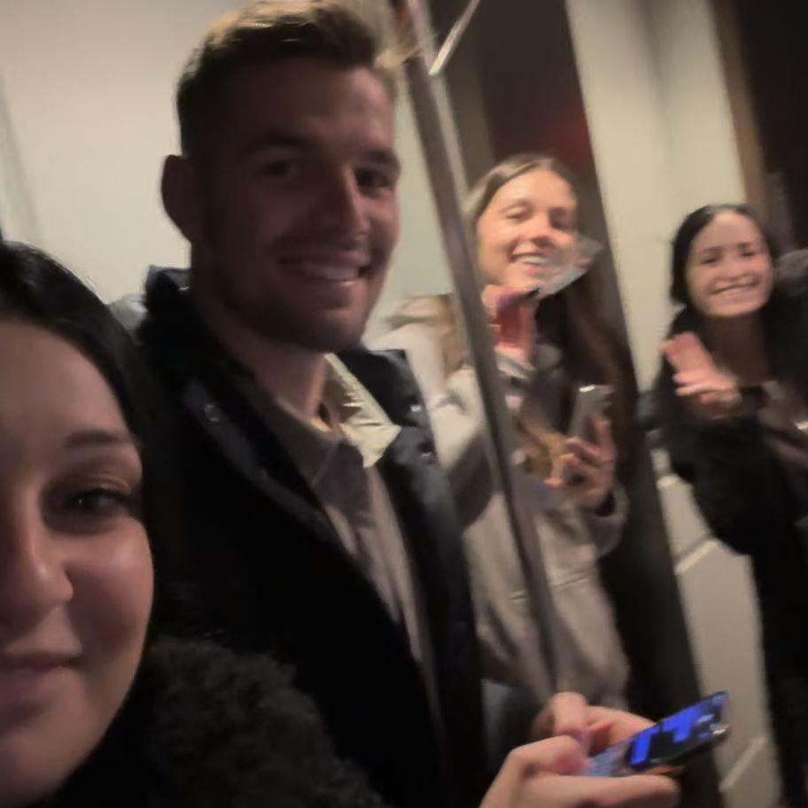 In LaBrie family fashion, everyone played a role on the engagement! Khiara helped with the ring, Andrew and Michelle scoped out the best spots, while Gabrielle and Steph decorated the hotel.