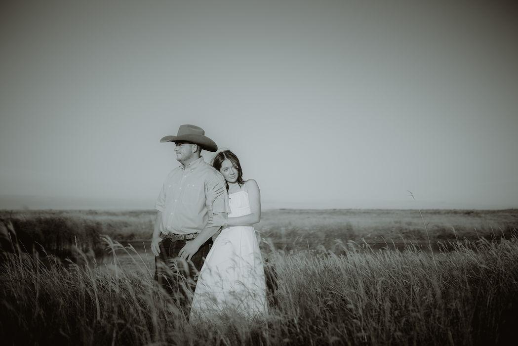 The Wedding Website of Berklynn Campbell and Drake Houchin