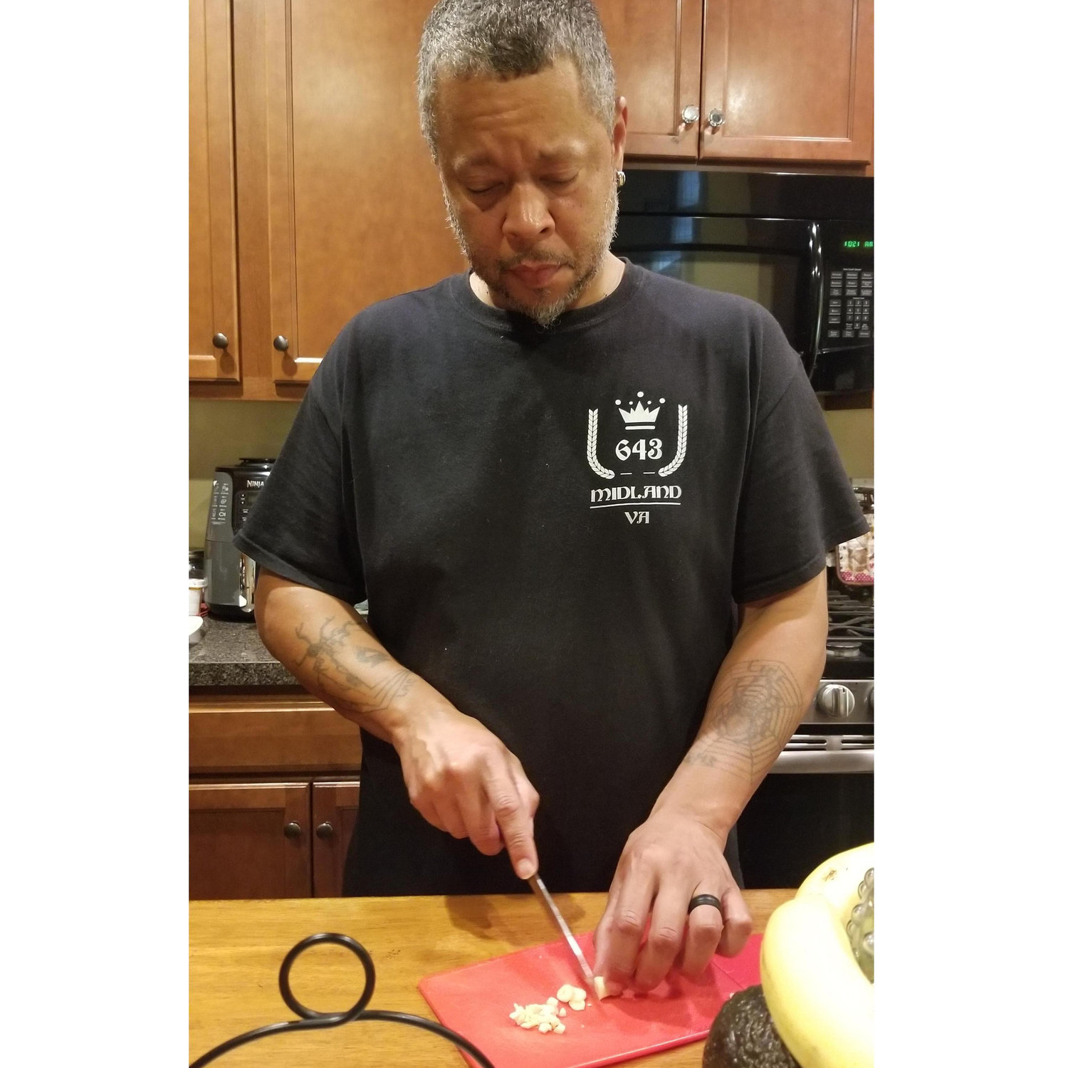 My first day of having a real meal since my abdominal surgery. 😭🥺 Was in so much pain but he took EXCELLENT CARE of me!  😍👍
I LOVE HIS COOKING. I 
FOUND MYSELF A REAL CHEF! ❤
#forbetterorforworse