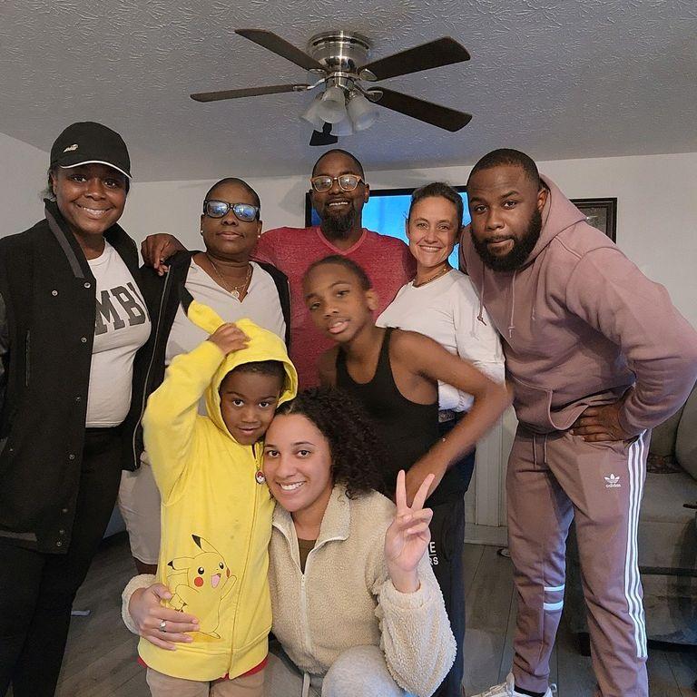 Kristin meeting the fam
