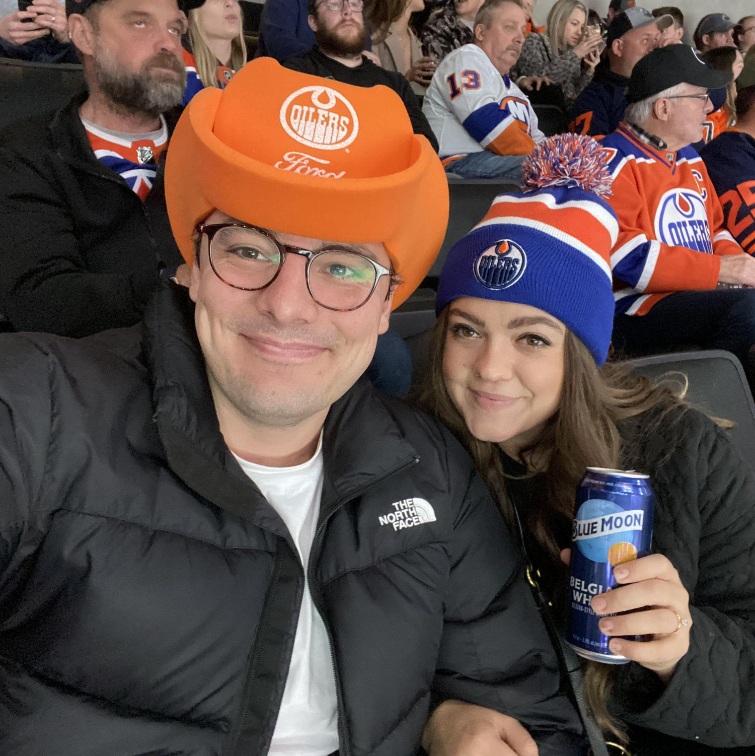 Will turns out to be a hockey fan!