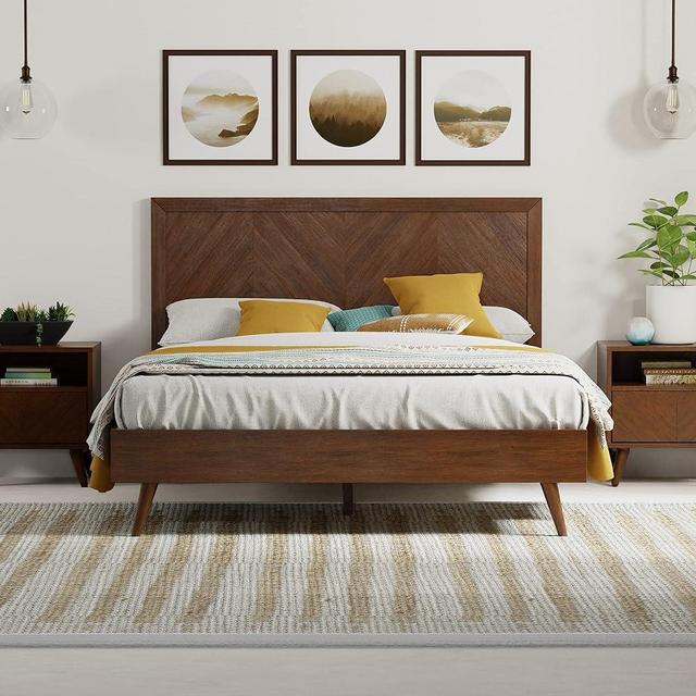 eLuxurySupply Mahogany Wood Platform Bed Frame with Headboard | King, Walnut