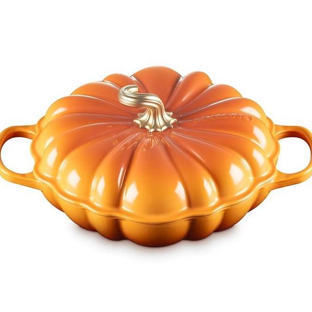 Le Creuset Enameled Cast Iron Figural Pumpkin Braiser, 2.75 qt., Persimmon