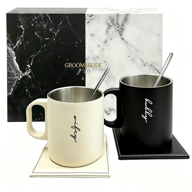GroomBrideGifts Hubby and Wifey Coffee Mugs with PU Coaster & Stirring Spoon, Wedding Gift Set, Engagement Gifts for Couples - Matching Couples Cup Set