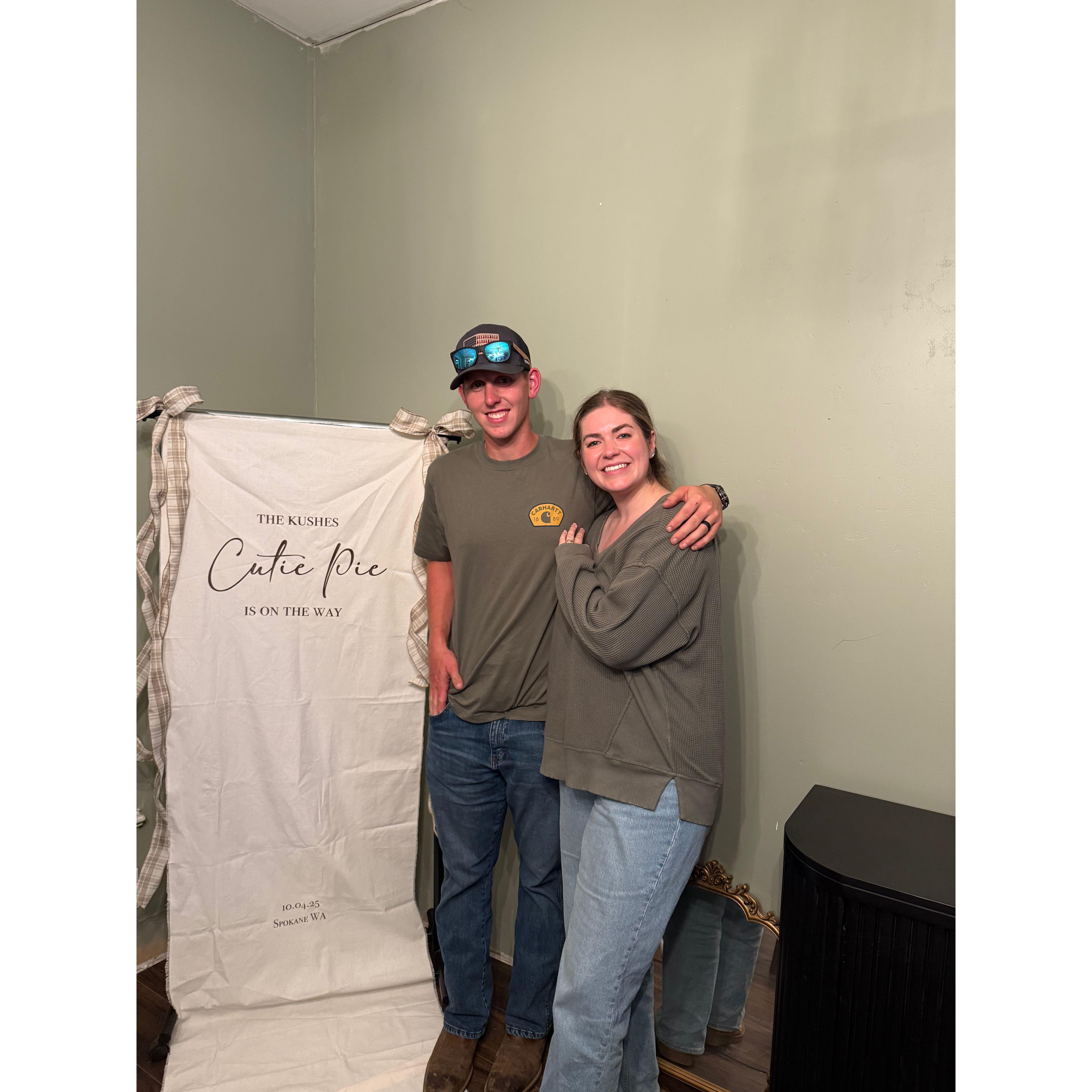 Welcoming the first baby of the Lucky Charms friend group <3