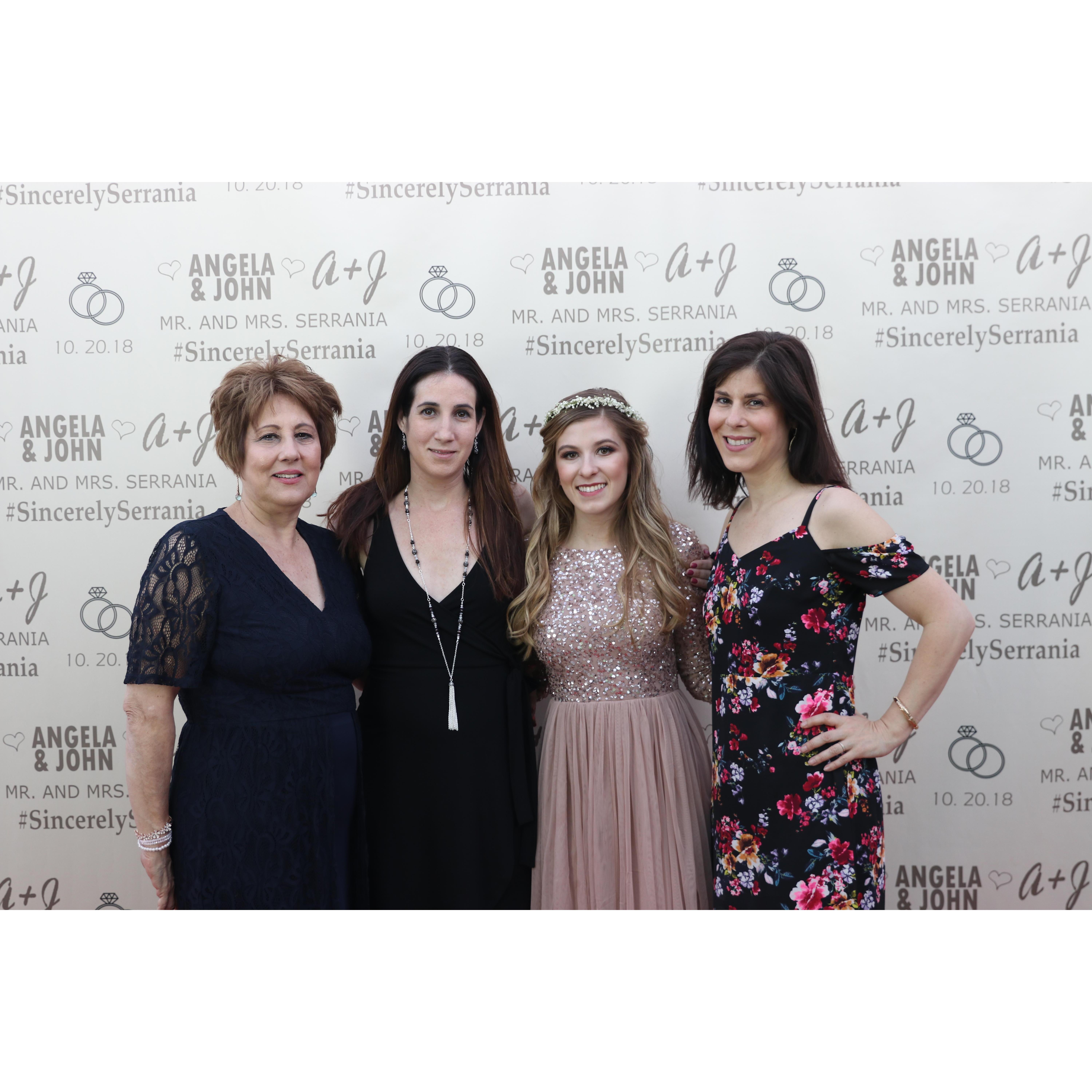 Carla Altamirano, Gina Shyhee, Caroline and Renee Springhorn