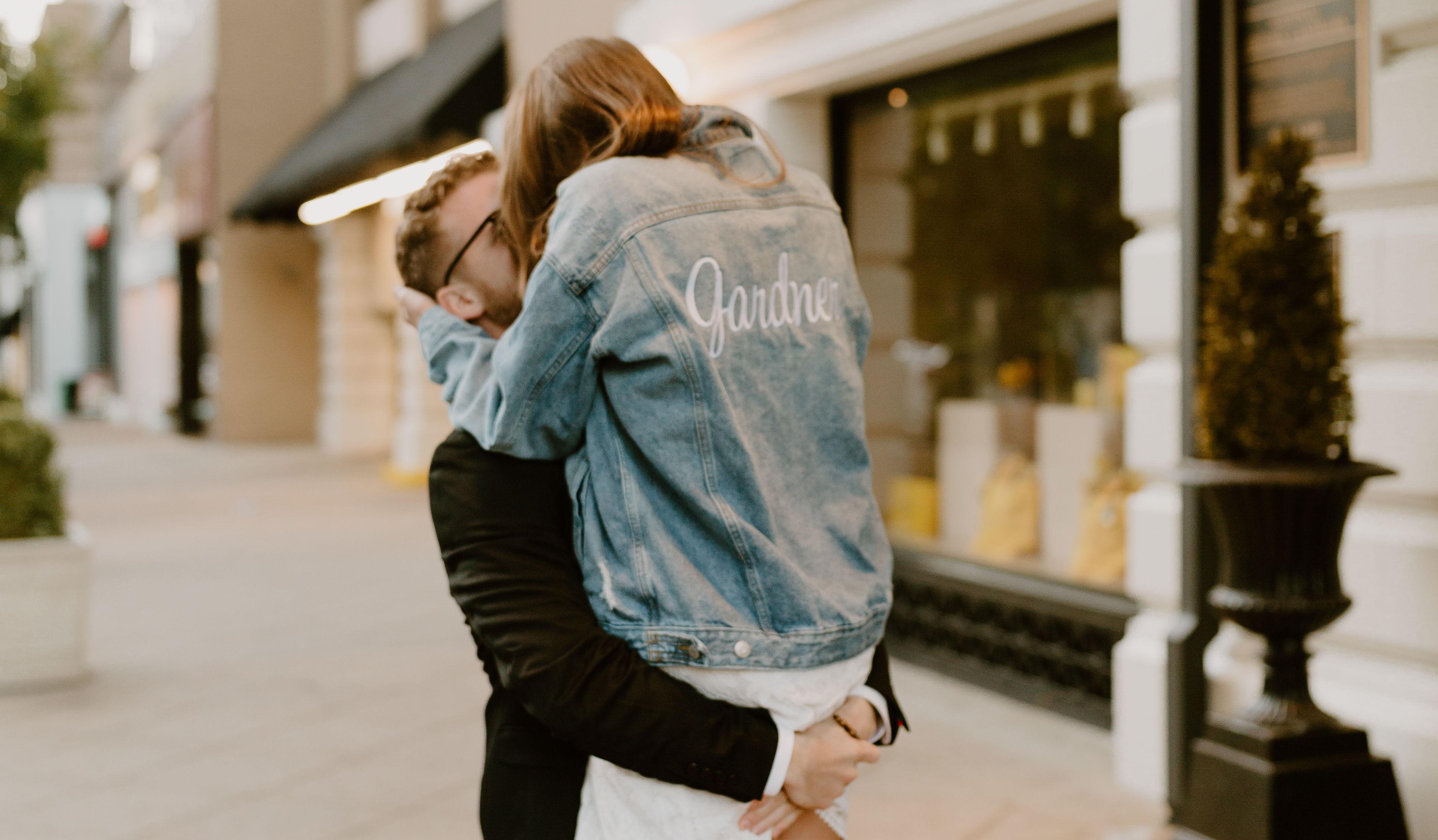 Taylor Gardner and Bates' Wedding site