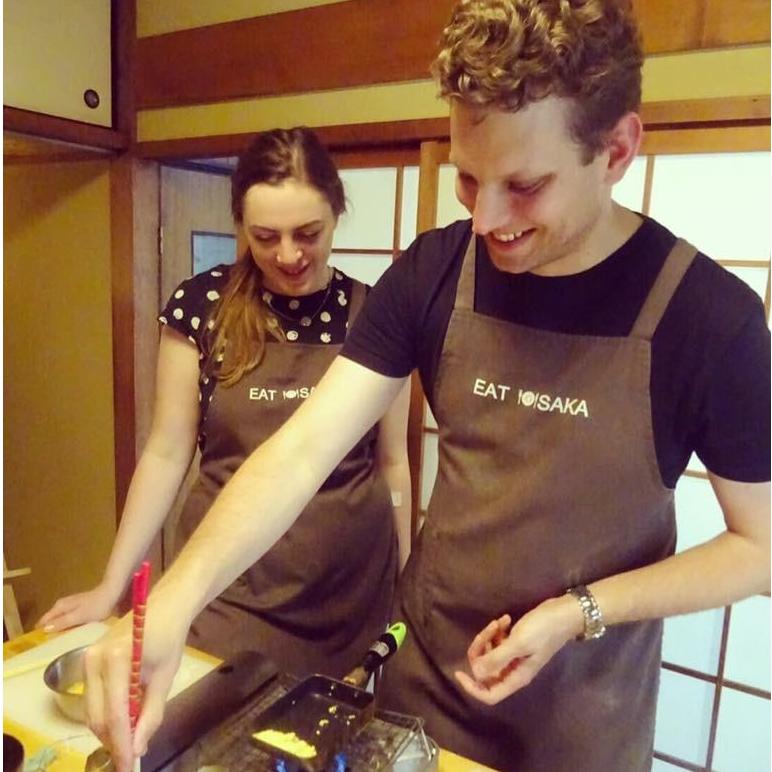 Learning to cook Japanese food in Osaka