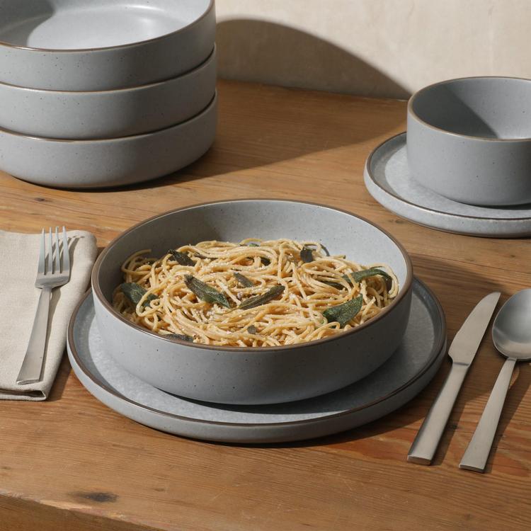 Gibson Elite, Gelston 16-Piece Dinnerware Set, Service for Zola