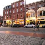 Shopping in the Old Port