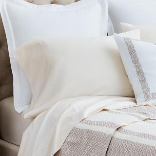 Signature Hemmed 4-Piece Organic Cotton Sheet Set