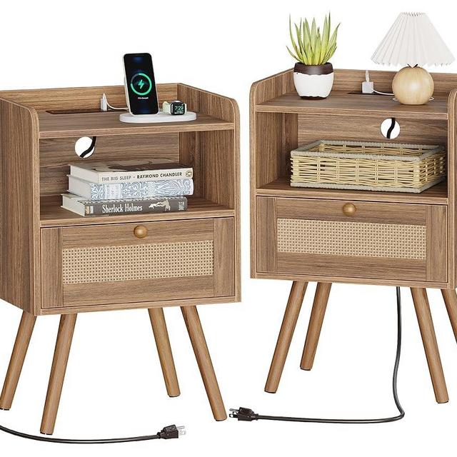 SUPERJARE Nightstands Set of 2, Night Stands with Charging Station & PE Rattan Decor Drawer, Bed Side Tables with Solid Wood Feet, End Table, for Bedroom, Living Room, Walnut