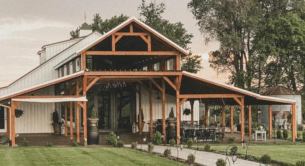 The Wedding Website of Alyssa Henderson and Ian Schwarz