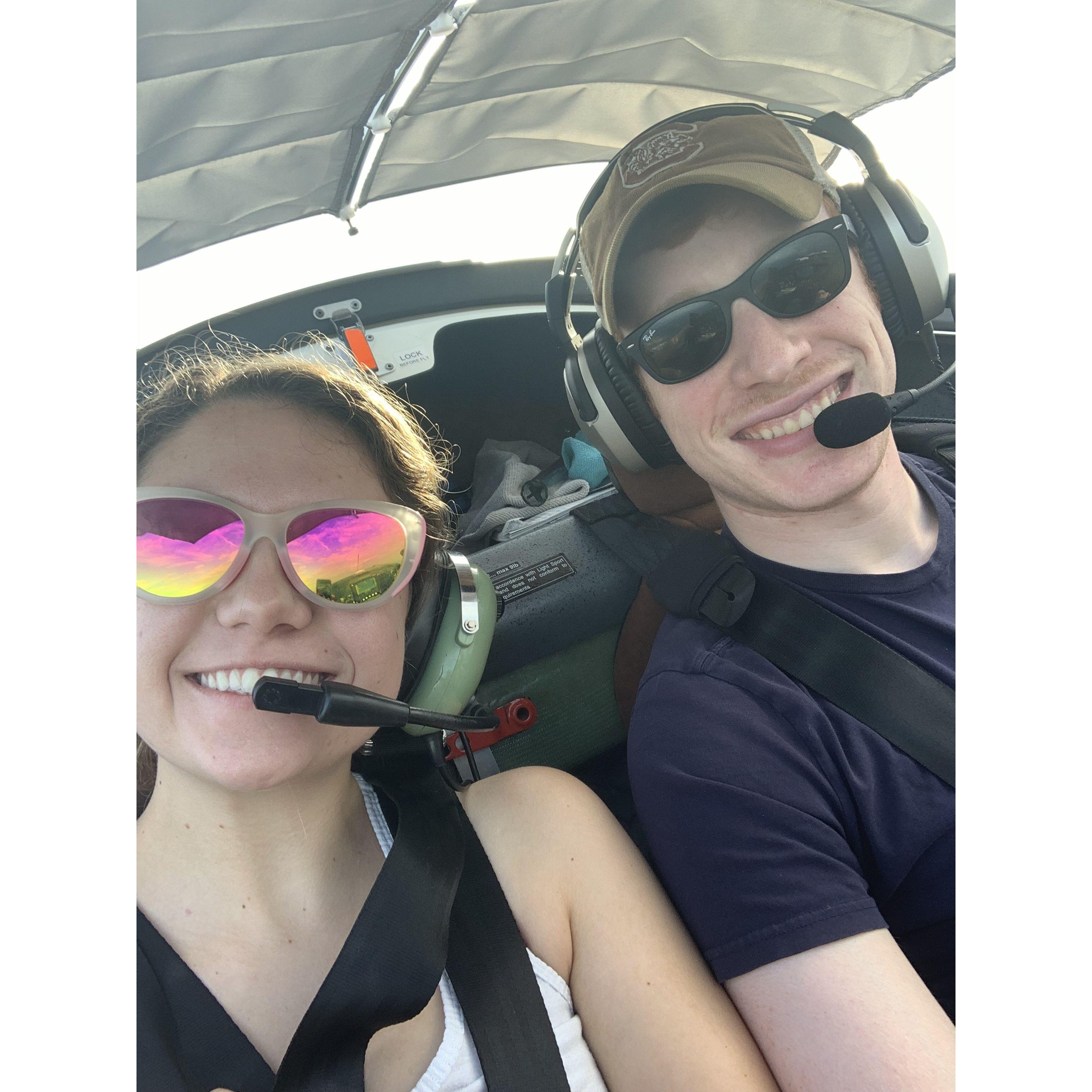 ✈️