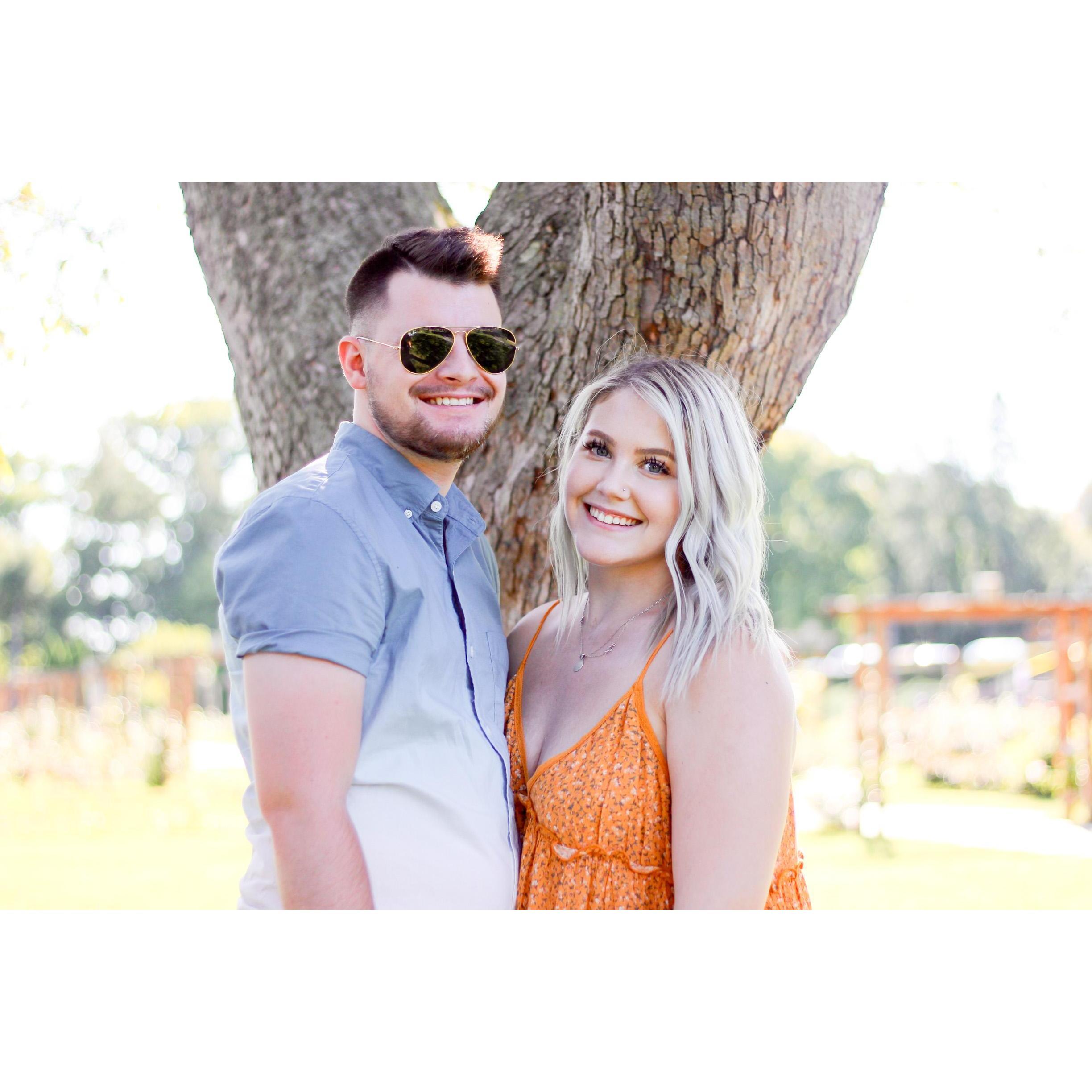 09/05/2020 we got ENGAGED! 💍🤍