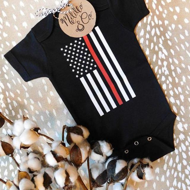 Firefighter Fireman Thin Red Line American Flag ,Cute Baby Onesie®Baby Shower Gift, Baby Boy Gift, Cute Baby Onesie®, Firefighter Baby Gift