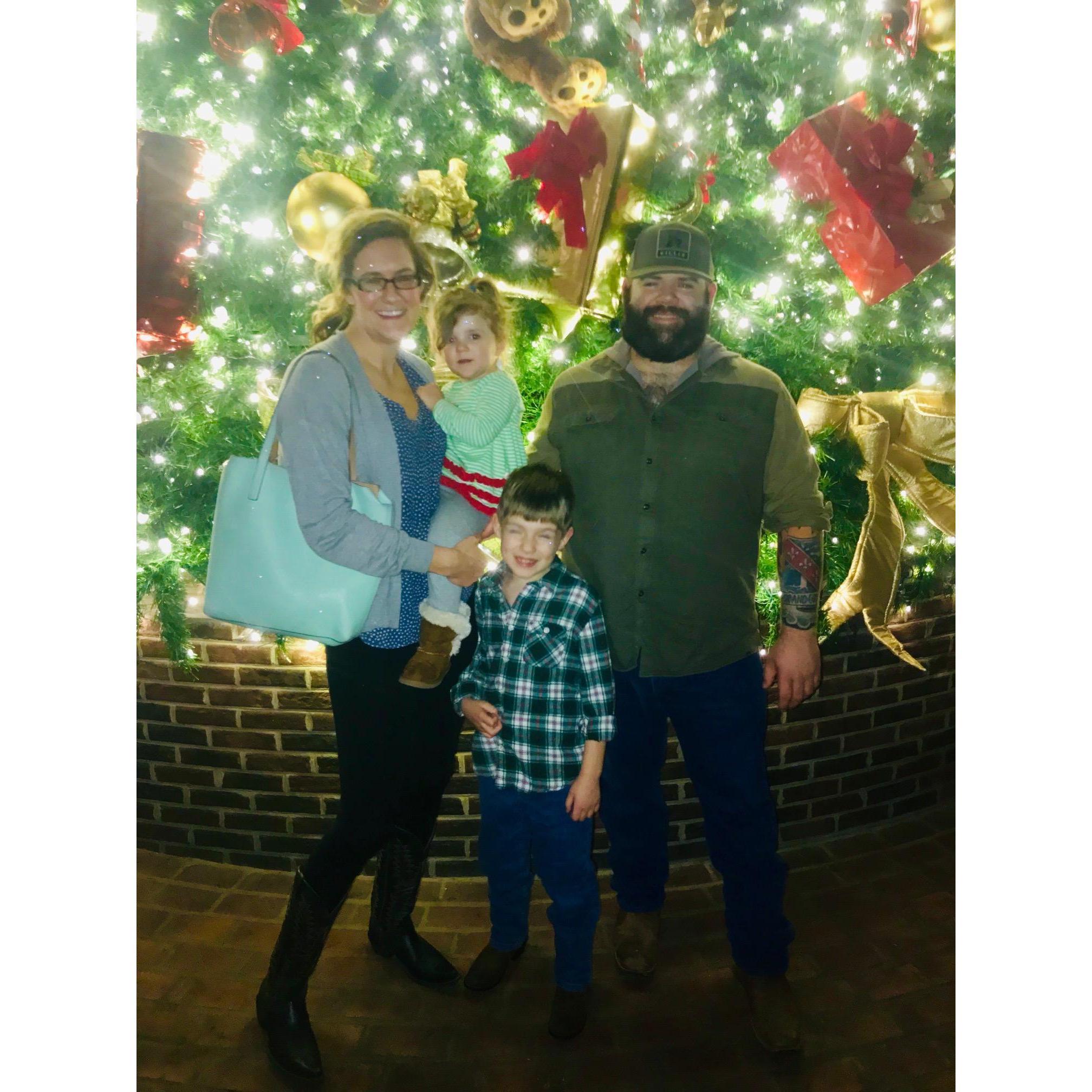 Christmas at Opry Mills