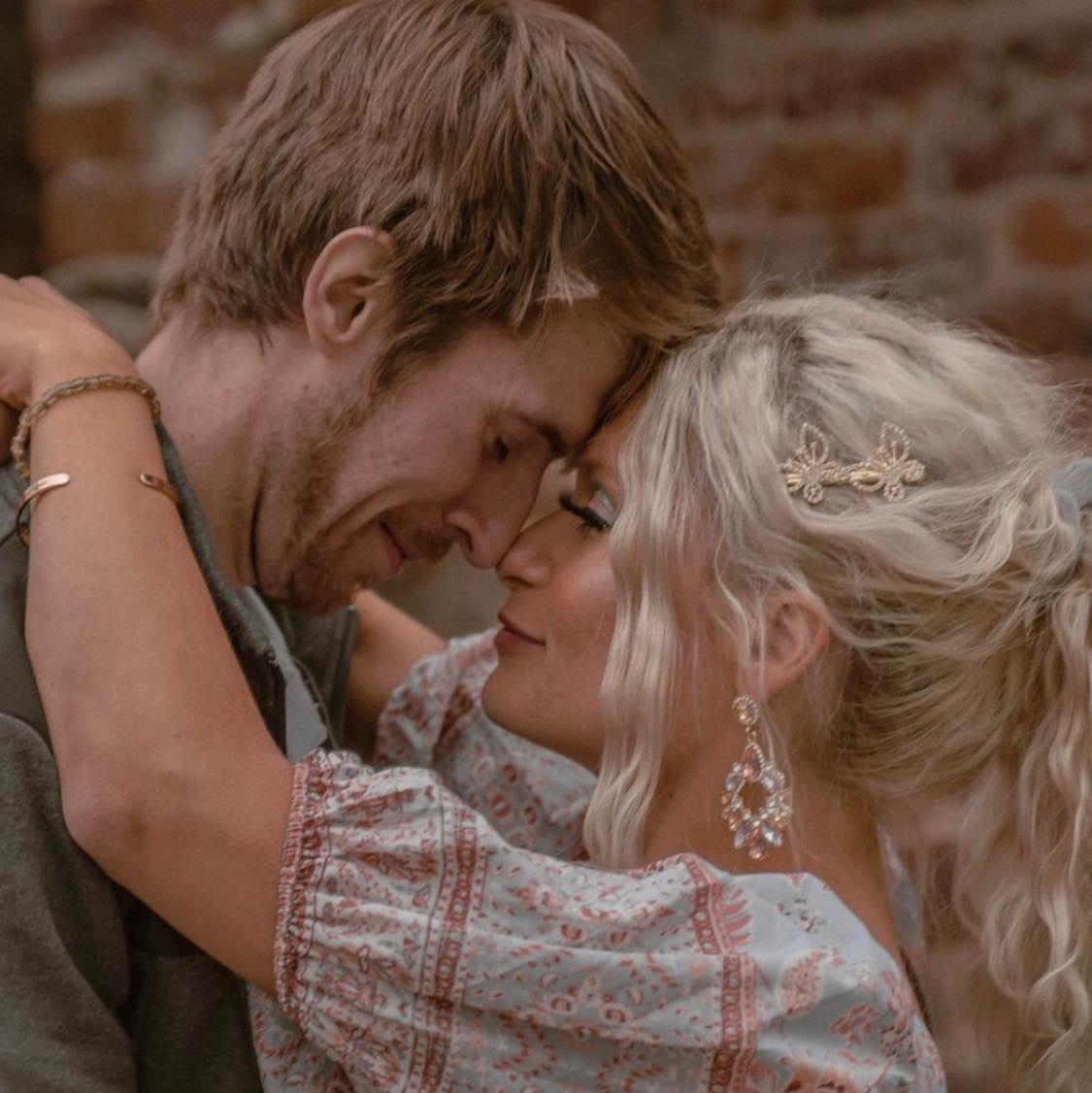 The Wedding Website of Alexis Byrne and Justin Shipley