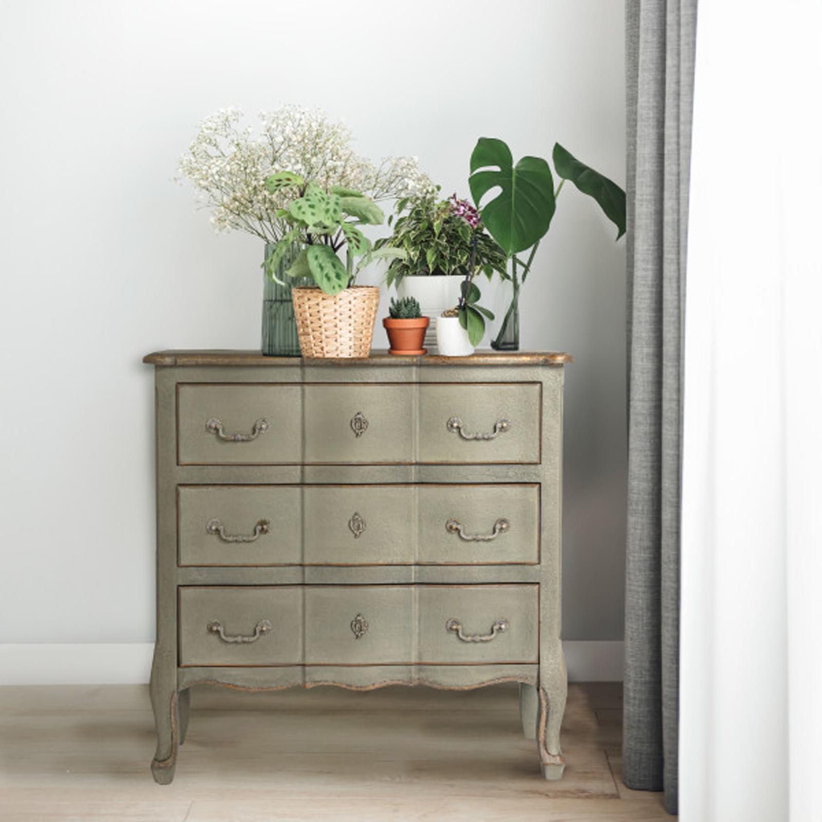 Storied Home Evelyn Distressed 3-Drawer Dresser - Grey