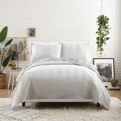 Maker's Collective Jersey Herringbone Stitch Full/Queen Quilt in Grey