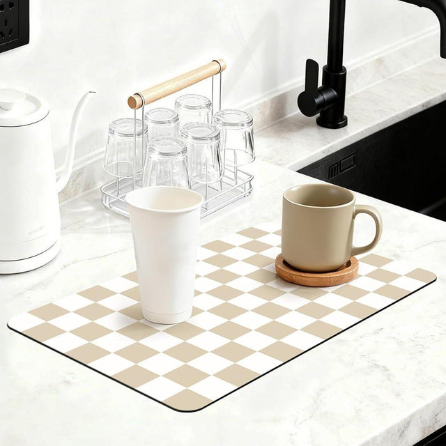 Yinoos 16" x 24" Checkered Dish Drying Mat for Kitchen Counter, Absorbent Coffee Bar Mat for Espresso Machine Coffee Countertops Accessories (Khaki)