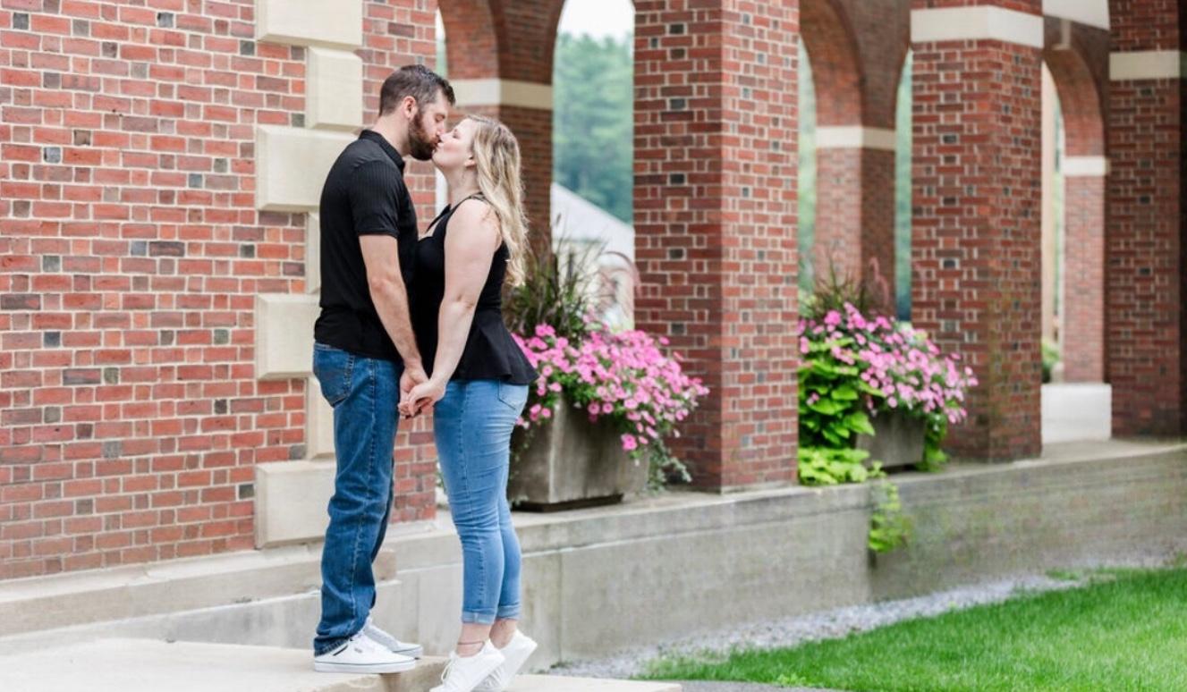 The Wedding Website of Rebecca Louise Jones and Bradley Wayde Rumpf