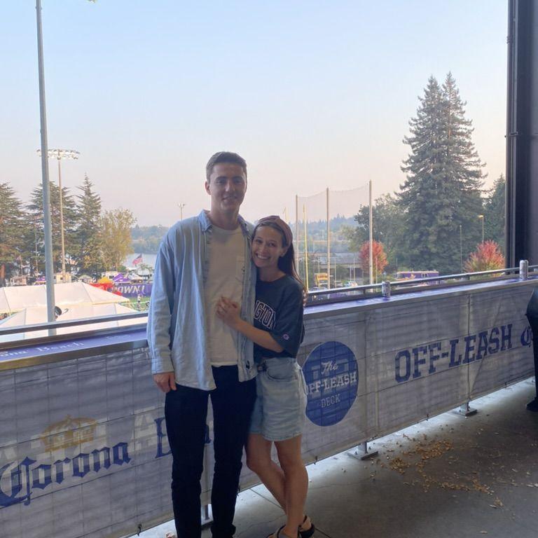 attending a uw game