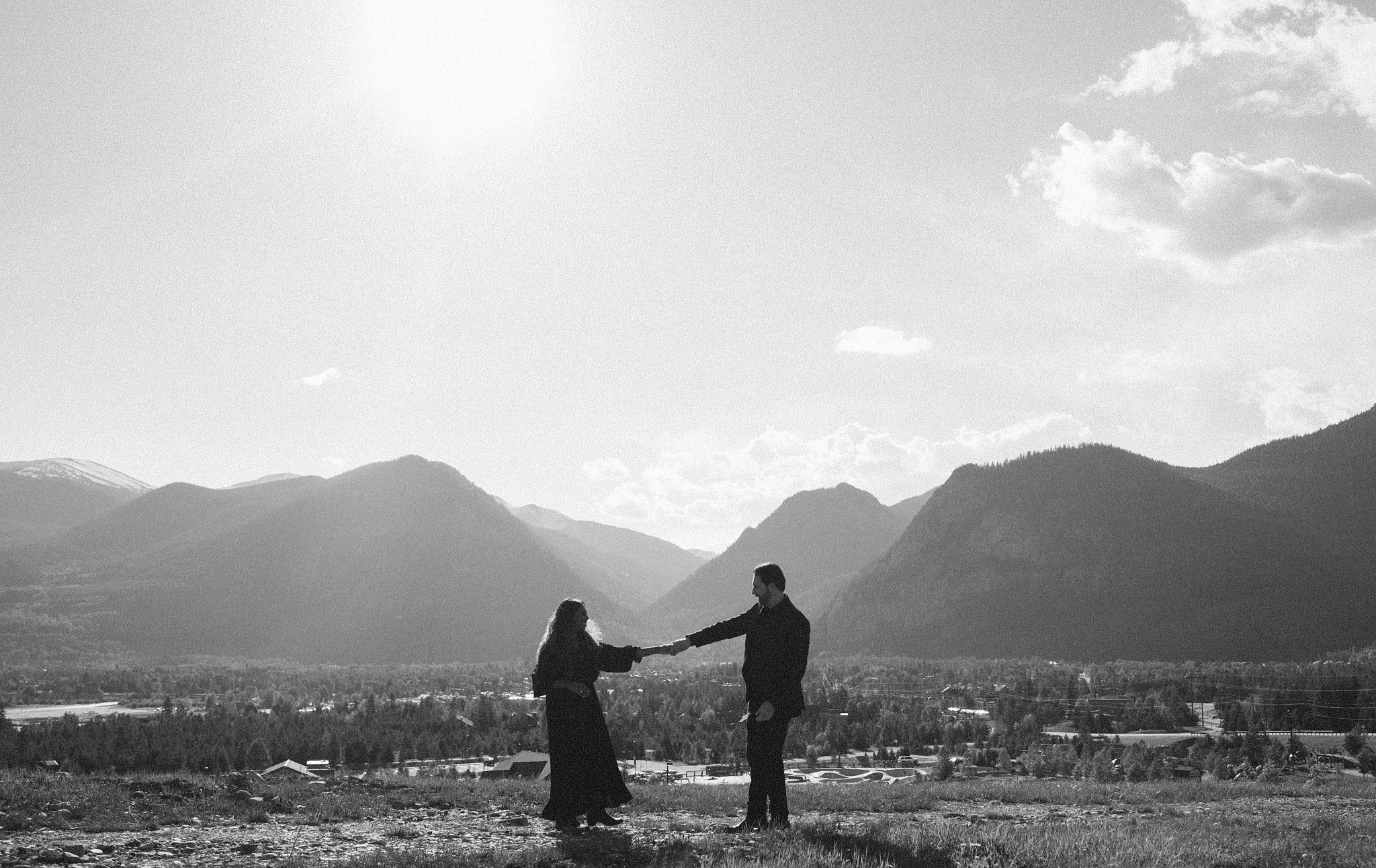 The Wedding Website of Vanessa Shulamathia Veerasingam and James Brown