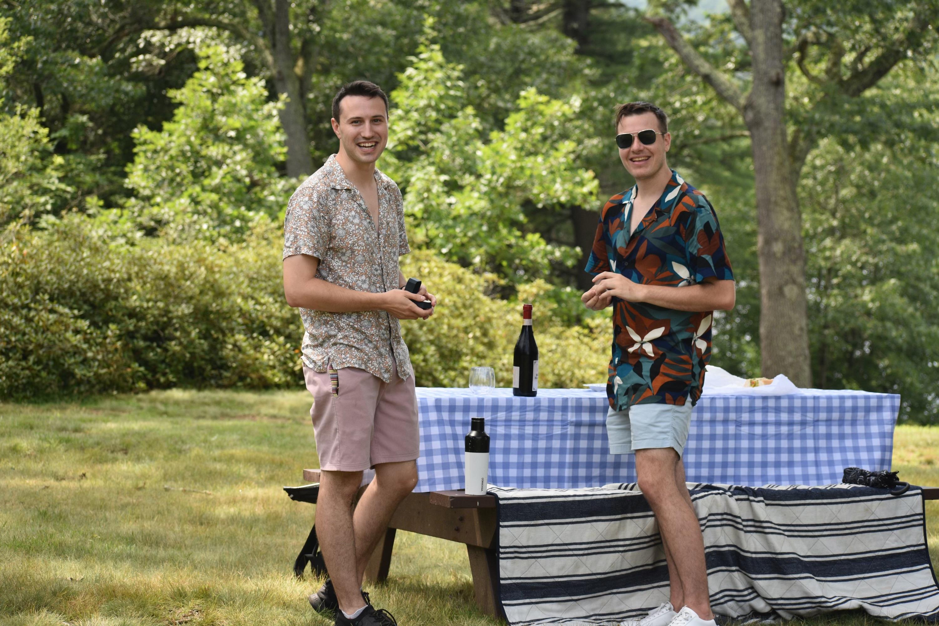 The Wedding Website of Taylor Bernhard and Alex Grundt