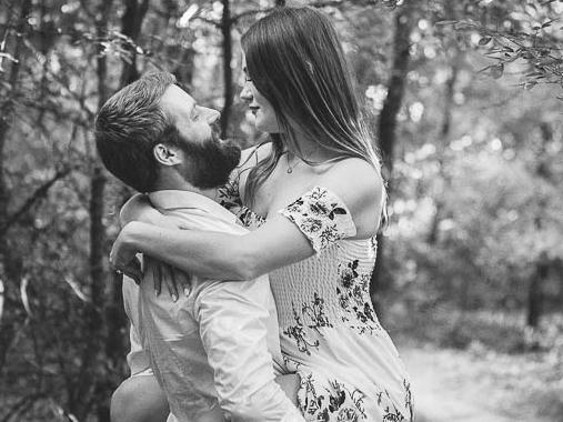 The Wedding Website of Heather Bellwood and Jake Bellwood