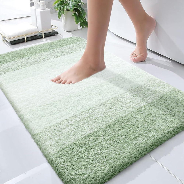 OLANLY Bathroom Rug Mat 30x20, Extra Soft and Absorbent Microfiber Bath Rugs, Non-Slip Plush Shaggy Bath Carpet, Machine Wash Dry, Bath Mats for Bathroom Floor, Tub and Shower, Light Green
