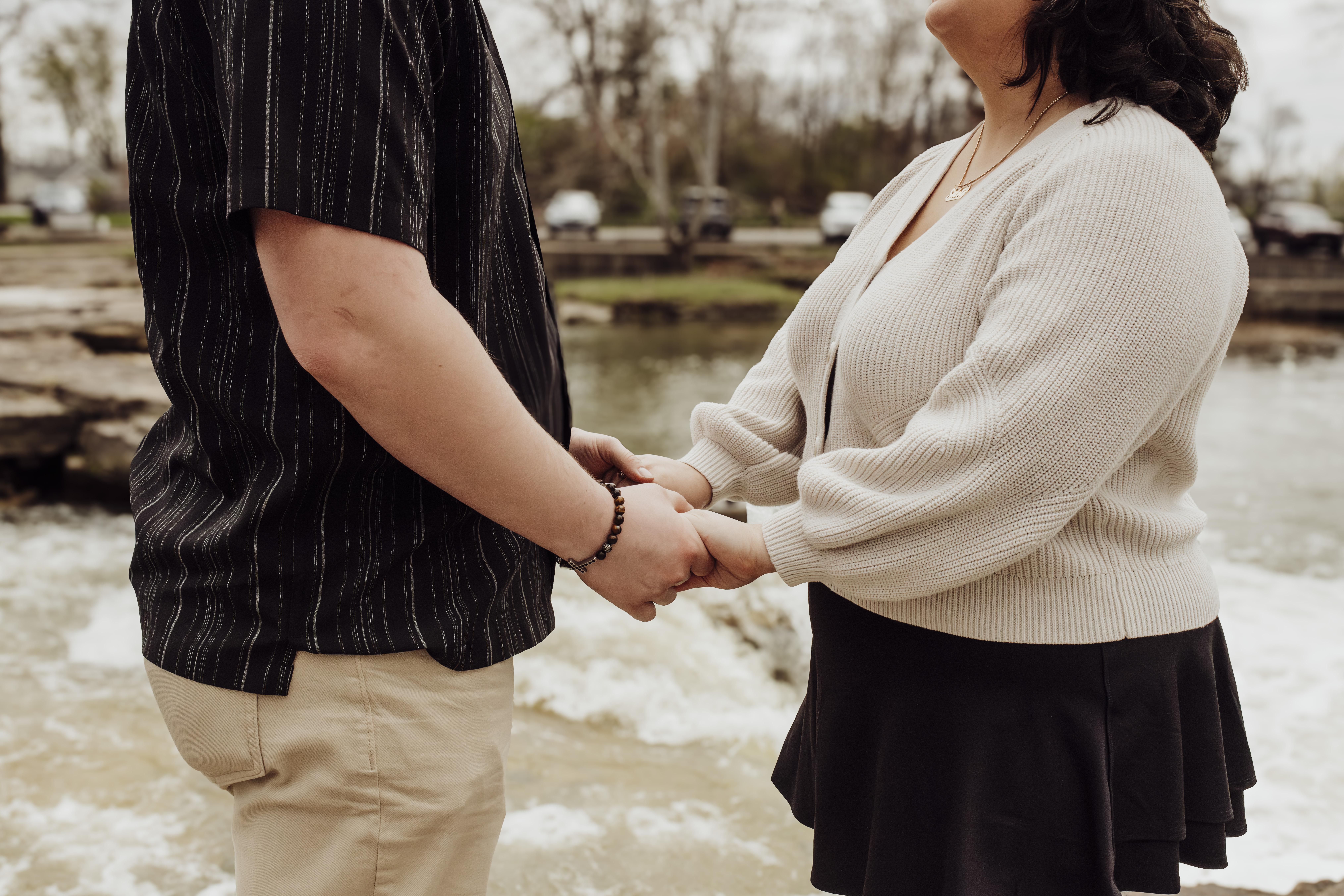 The Wedding Website of Raina Villegas and Damon Bellwood